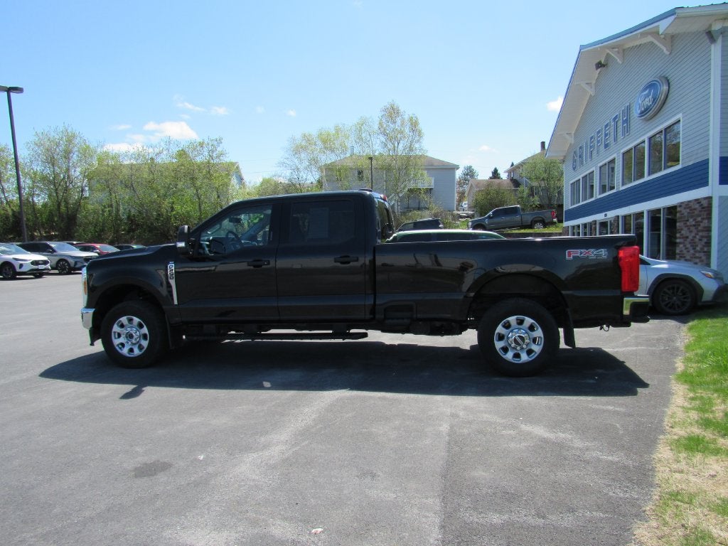 2023 Ford F-250SD XLT
