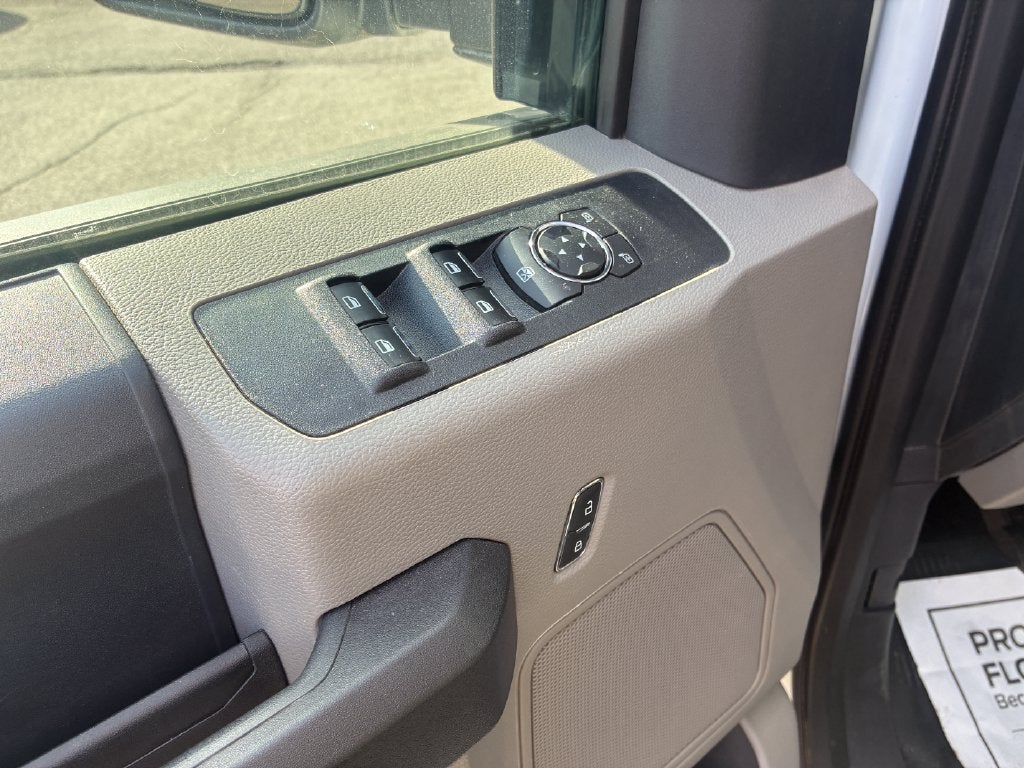 2022 Ford F-350SD XL
