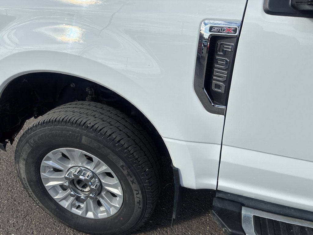 2022 Ford F-350SD XL