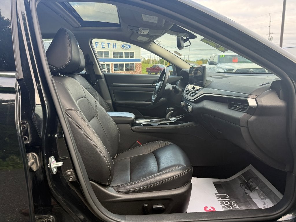 2024 Nissan Altima Base