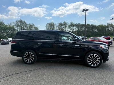 2022 Lincoln Navigator L Reserve